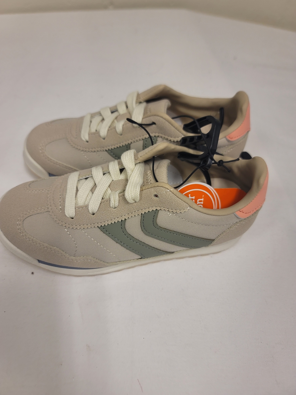 Beige Retro Runner Sneakers with Green Chevron and Pink Heel Accent